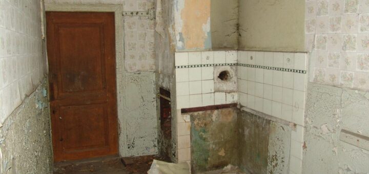 Rénover une maison ancienne : comment gérer les imprévus et maîtriser son budget ?