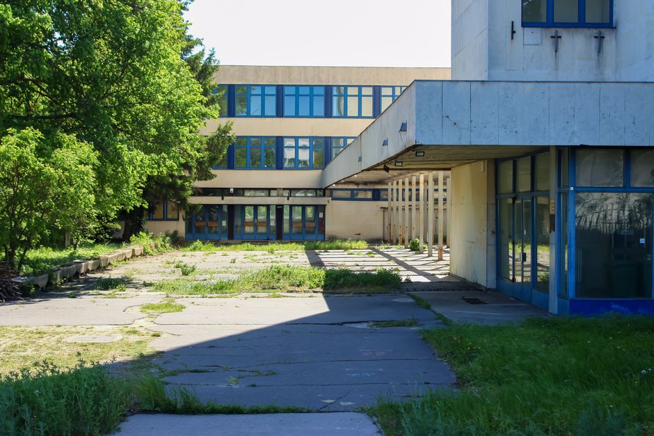 Ces bâtiments publics à vendre peuvent devenir des projets de vie hors normes